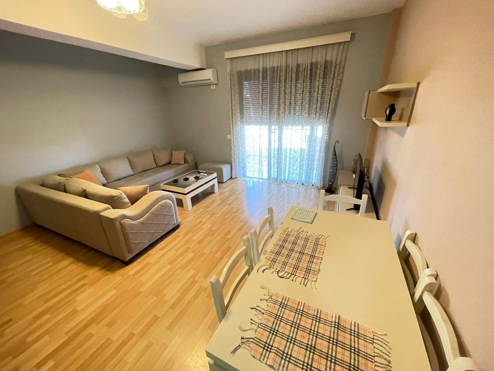 Xhemi'S Apartment Sarandë 外观 照片