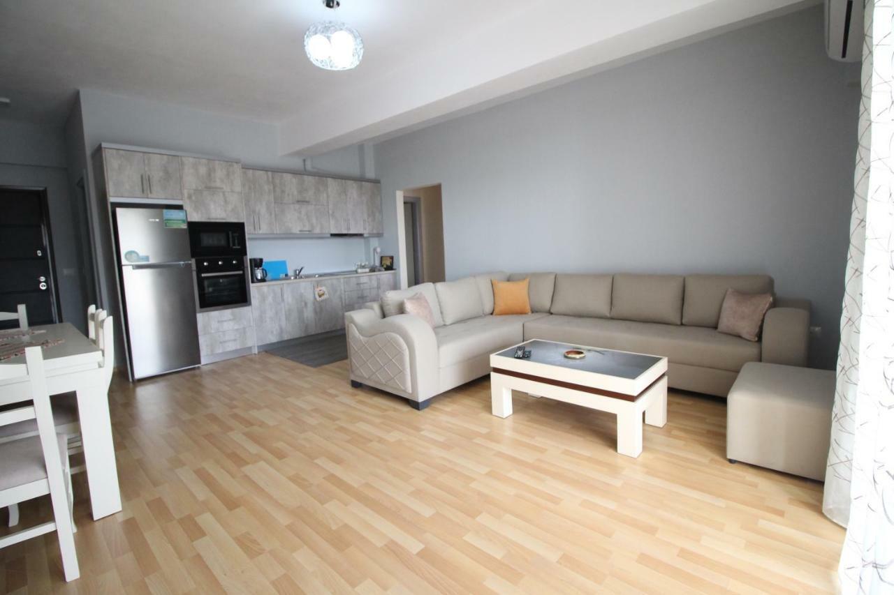 Xhemi'S Apartment Sarandë 外观 照片